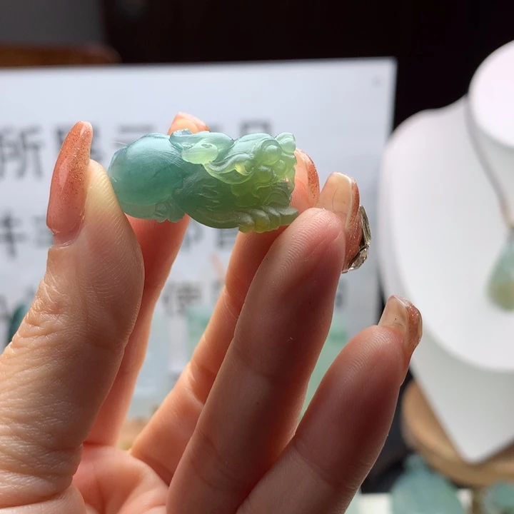 定制翡翠未镶嵌路*录天然翡翠