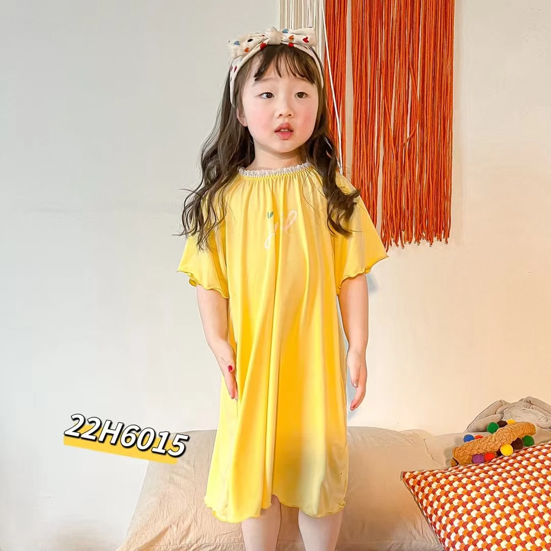 三只小鸭-花边小花睡裙            6015