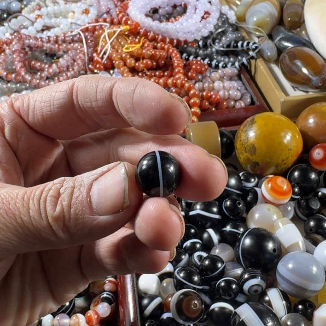 一***年玛瑙/玉髓合金手链