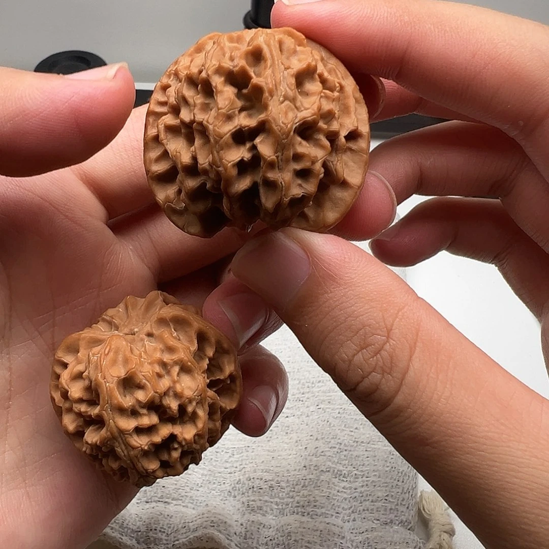 把件文玩核桃苹果园40