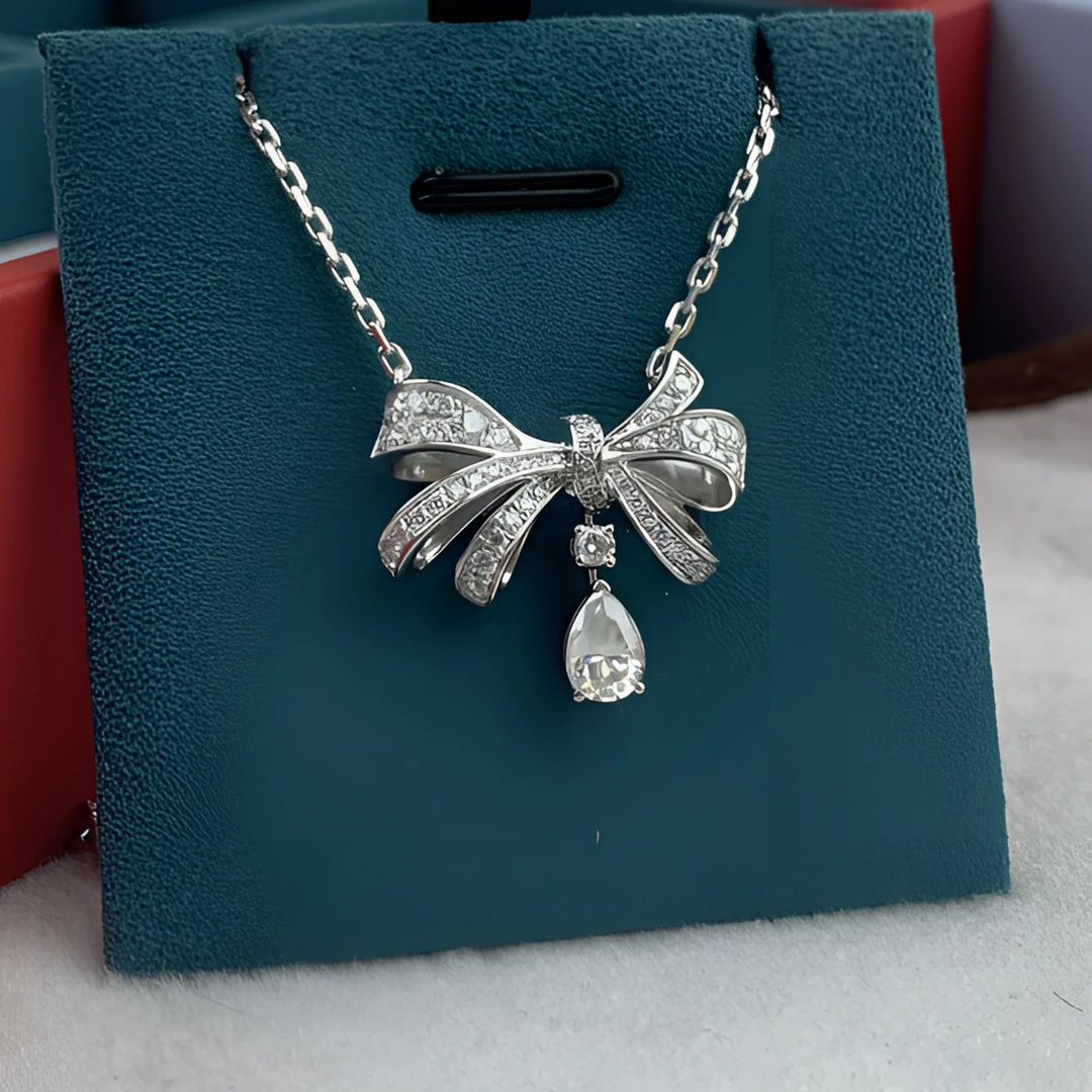 铂金蝴蝶结镶嵌套链