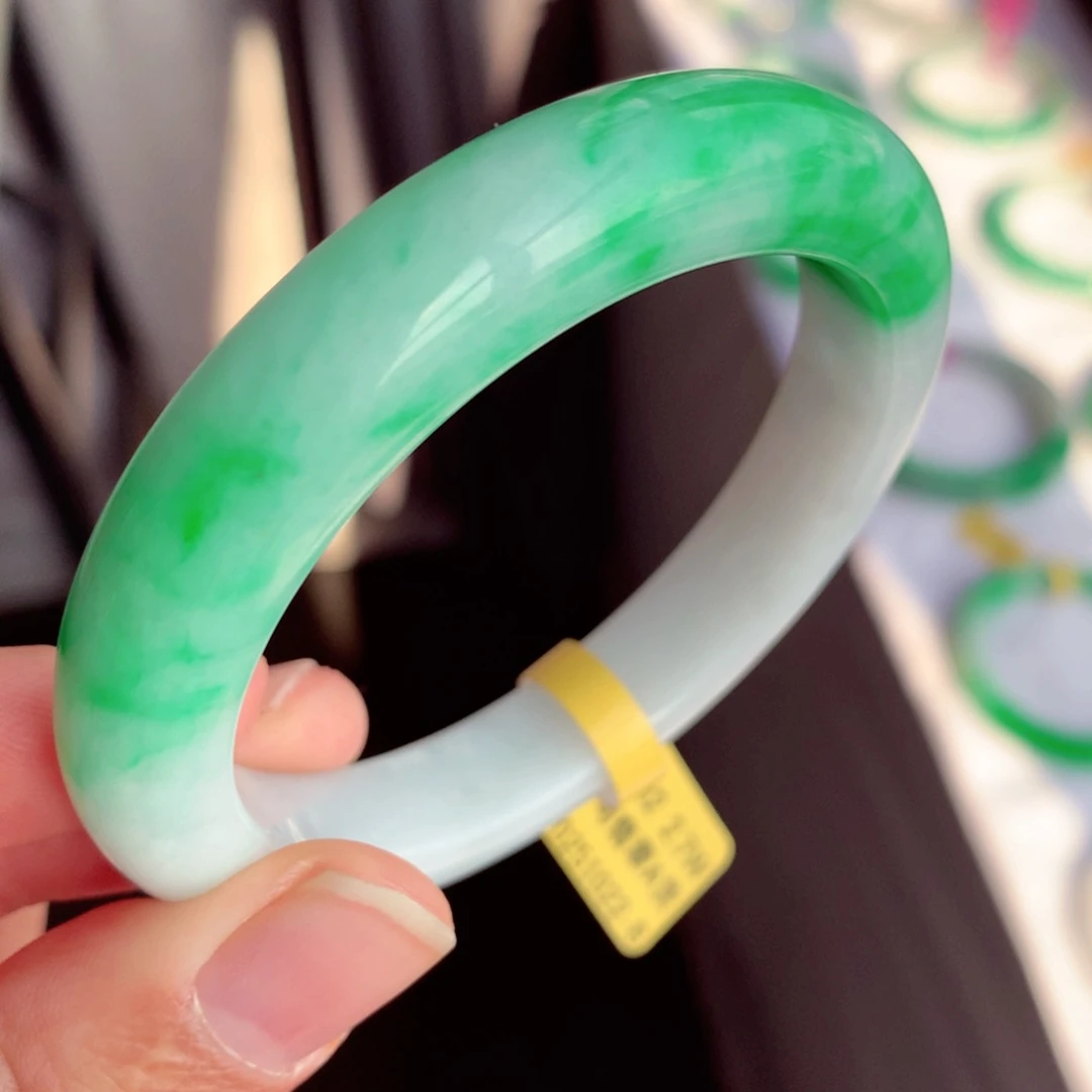 未镶嵌手镯翡翠缅甸翡翠