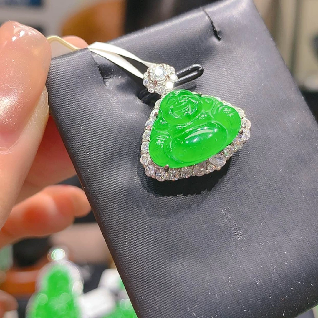 【闪购商品】翡翠未镶嵌颈饰1柒姐