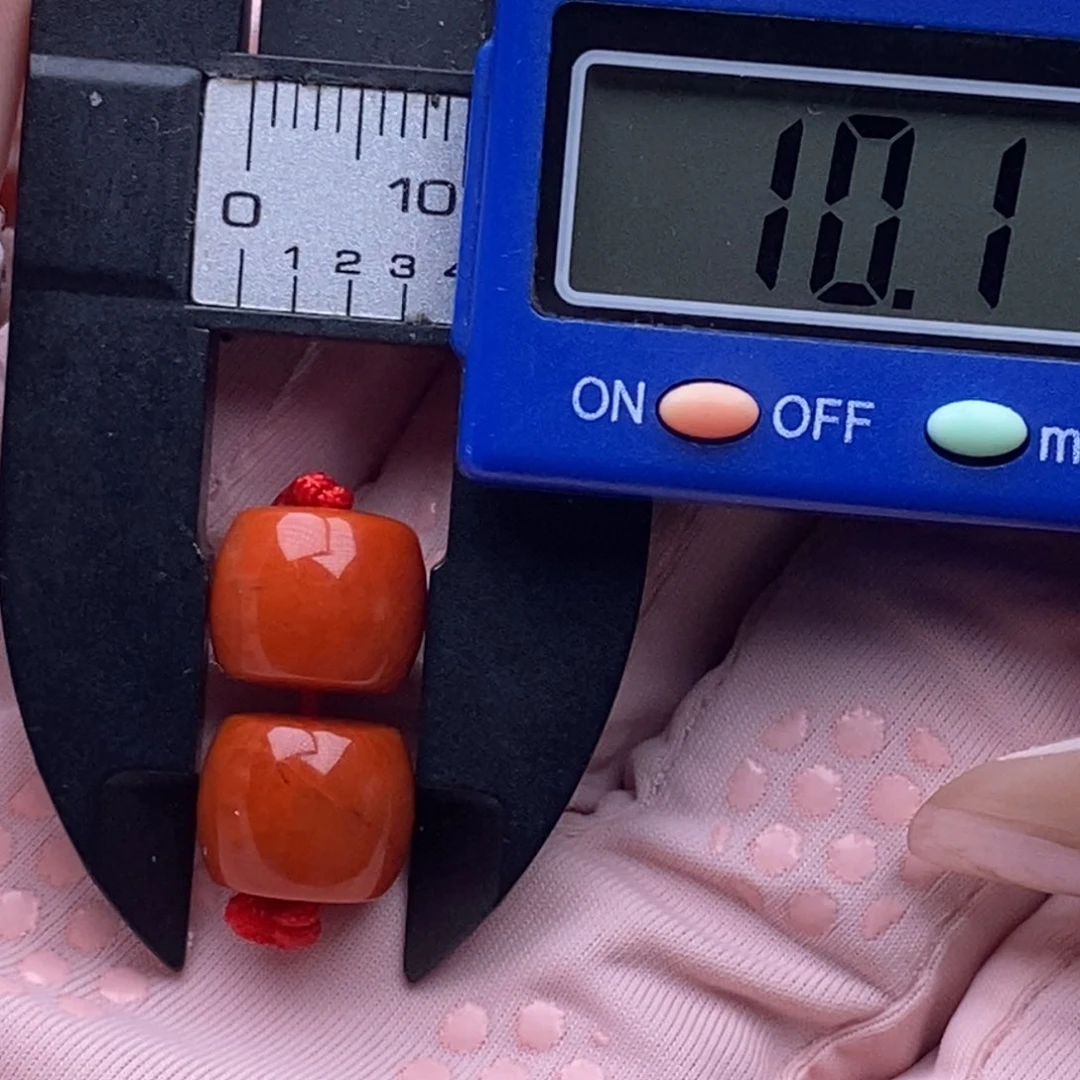 南红玛瑙配饰未镶嵌文**刚小微瑕带纹