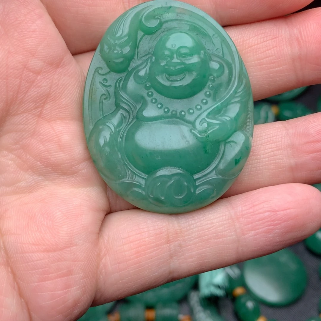石英质玉颈饰未镶嵌寓**气