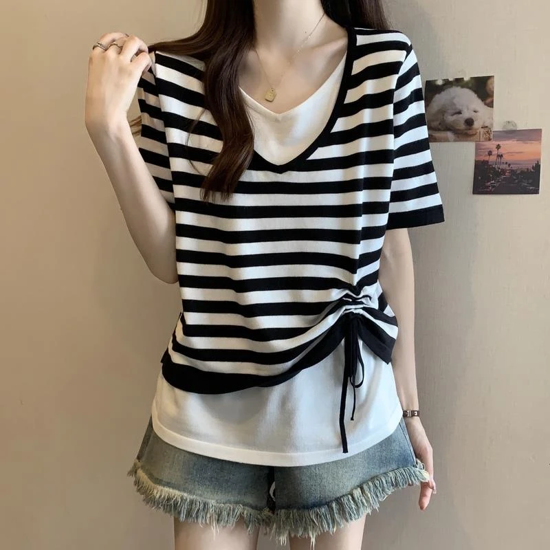 假两件短袖冰丝T恤女夏季大码条纹打底衫胖妹妹显瘦设计感抽绳上