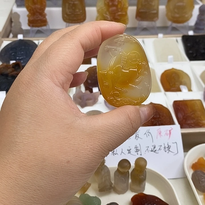 玛瑙/玉髓未镶嵌颈饰