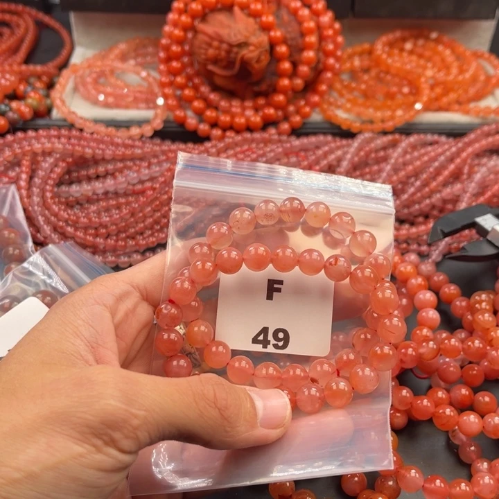 南红玛瑙未镶嵌多样性发货默认微瑕称重9mm