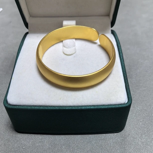 【绚丽多彩 光彩照人】手镯 GDJ3871