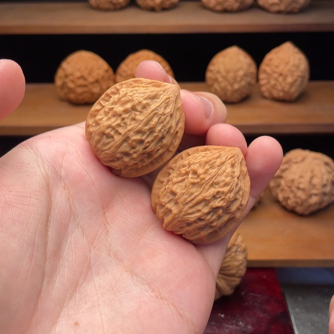 文玩核桃把件32原装精配全品蜡皮金牛