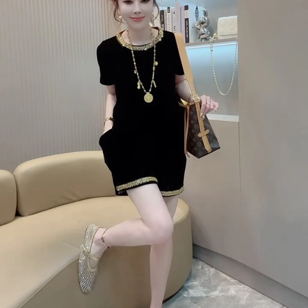 夏季新款金边圆领短袖上衣搭配带兜短裤气质减龄显瘦女套装