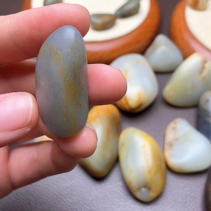 和田玉未镶嵌挂件4