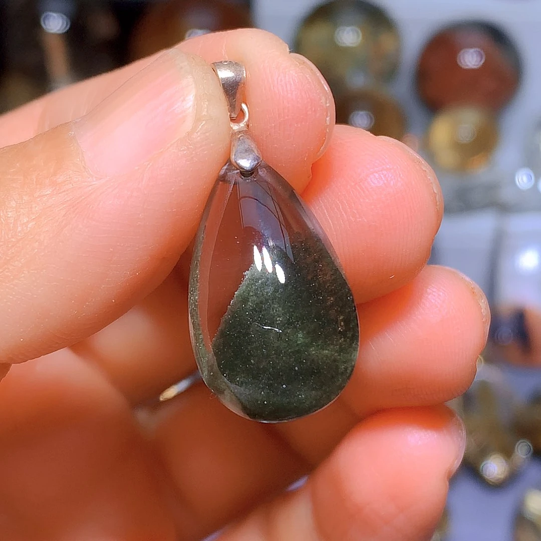 水晶吊坠银S925镶嵌天然水晶