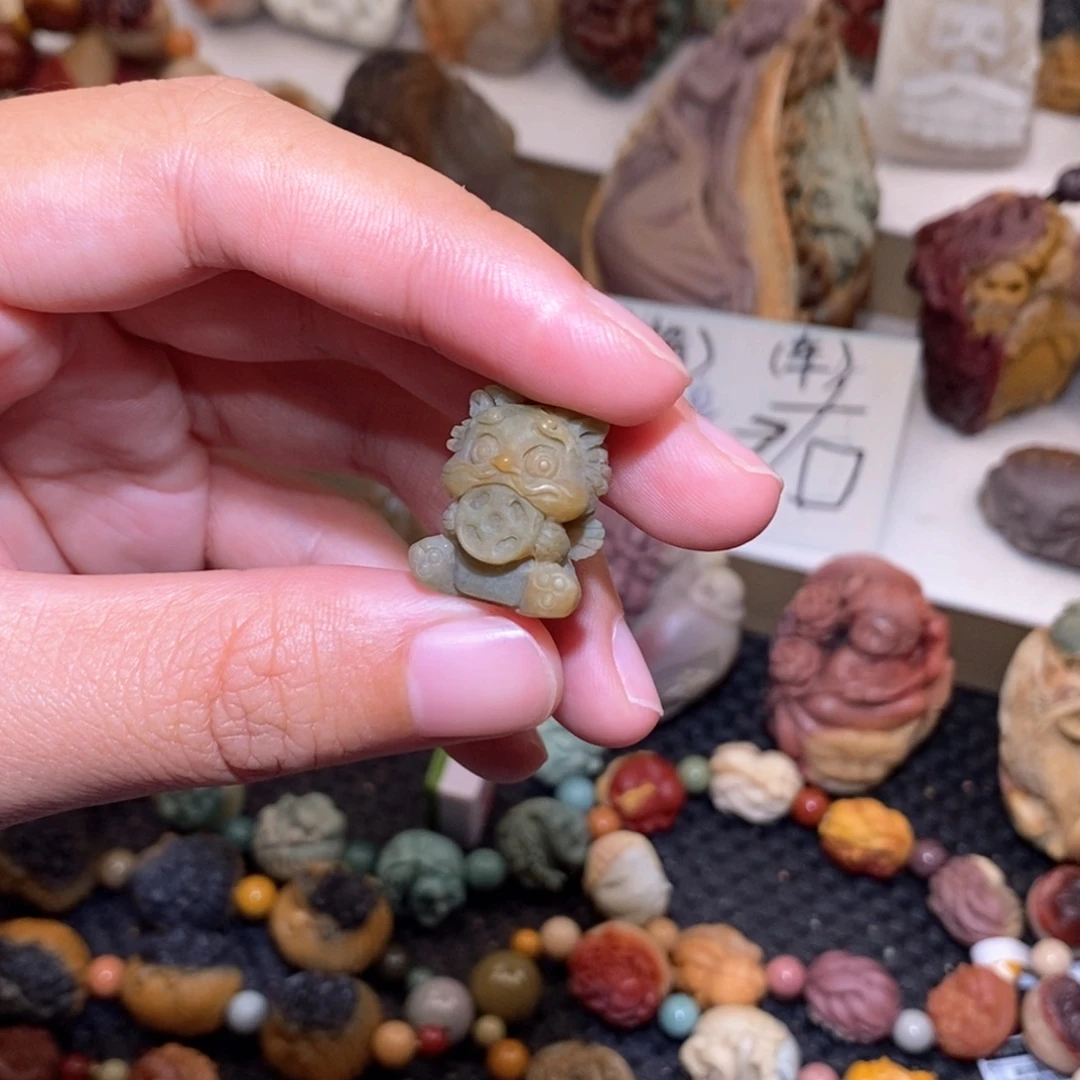 石英质玉（阿拉善玉）未镶嵌手链