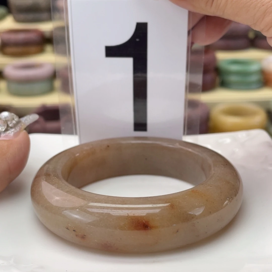 【闪购商品】石英质玉手镯未镶嵌