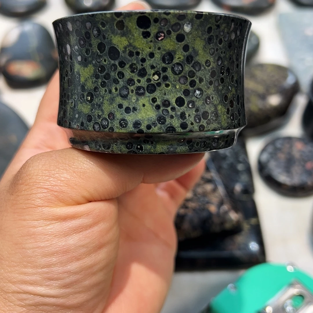 梅花玉鱼缸石茶周边不退不换