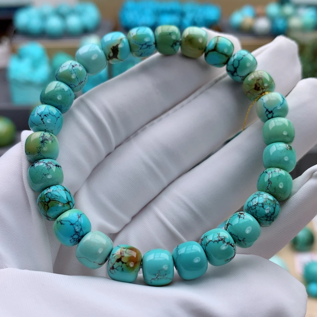 未镶嵌绿松石颈饰