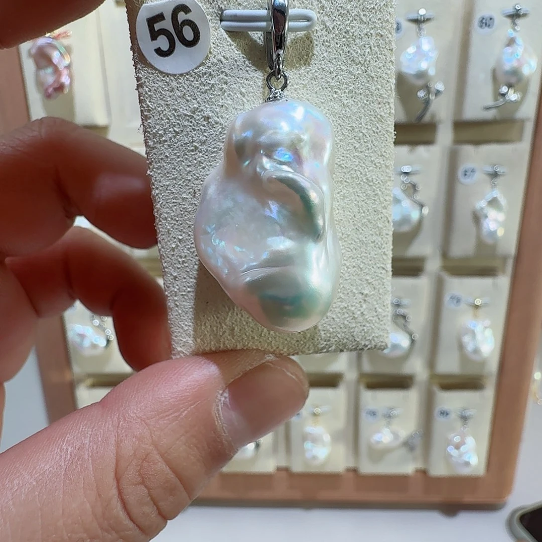 淡水珍珠合金颈饰