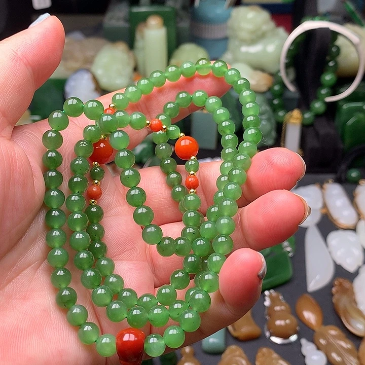 颈饰未镶嵌和田玉