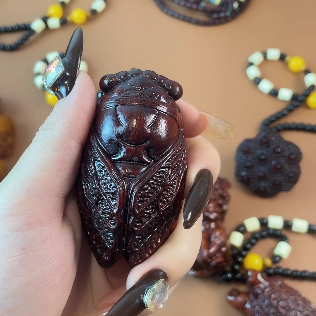 大叶紫檀（黑酸枝木类）小叶紫檀手把件金蝉