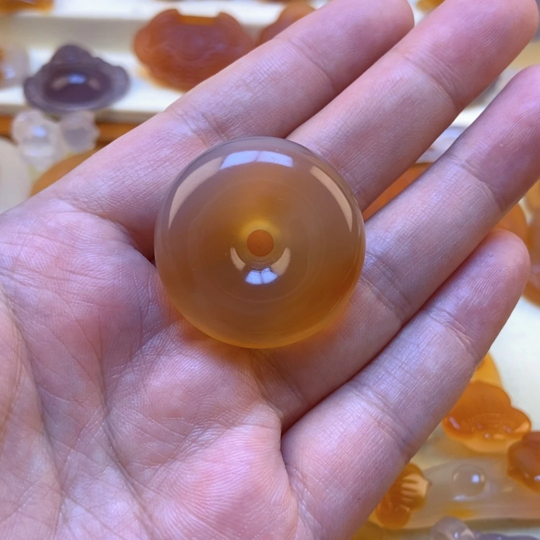 玛瑙/玉髓吊坠(赠链)未镶嵌婉*