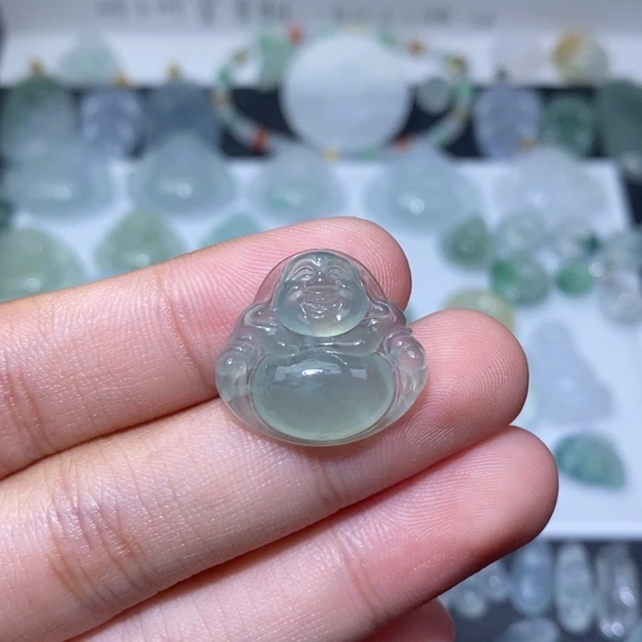 翡翠未镶嵌颈饰冰晴佛公