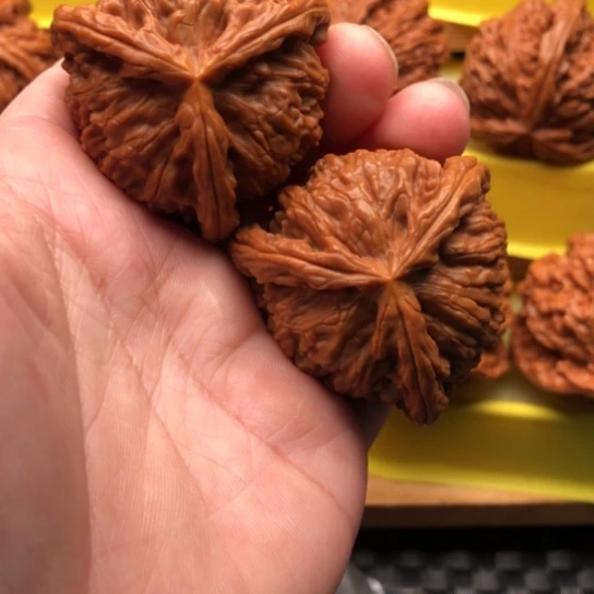 吊坠文玩核桃核桃