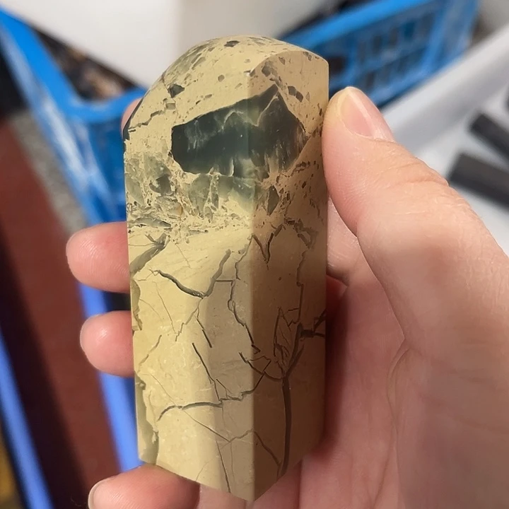 云南石偏远满百包邮