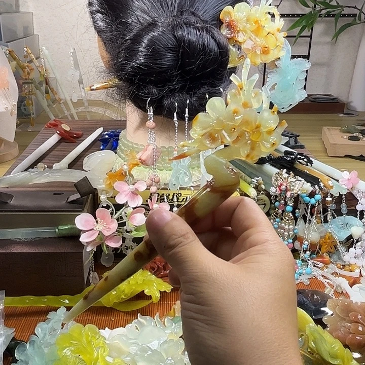 蛇纹石玉合金发饰