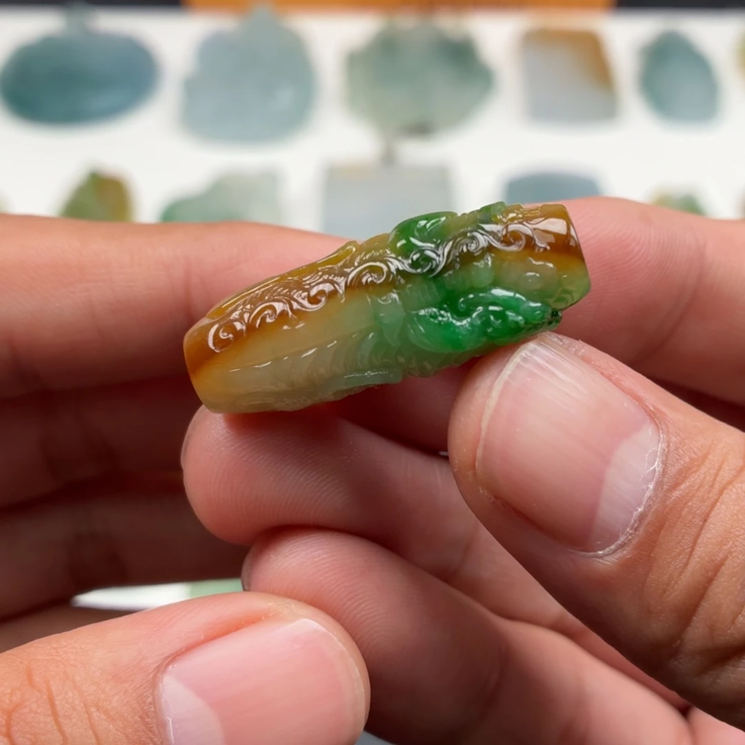 定制翡翠未镶嵌佛魔一念