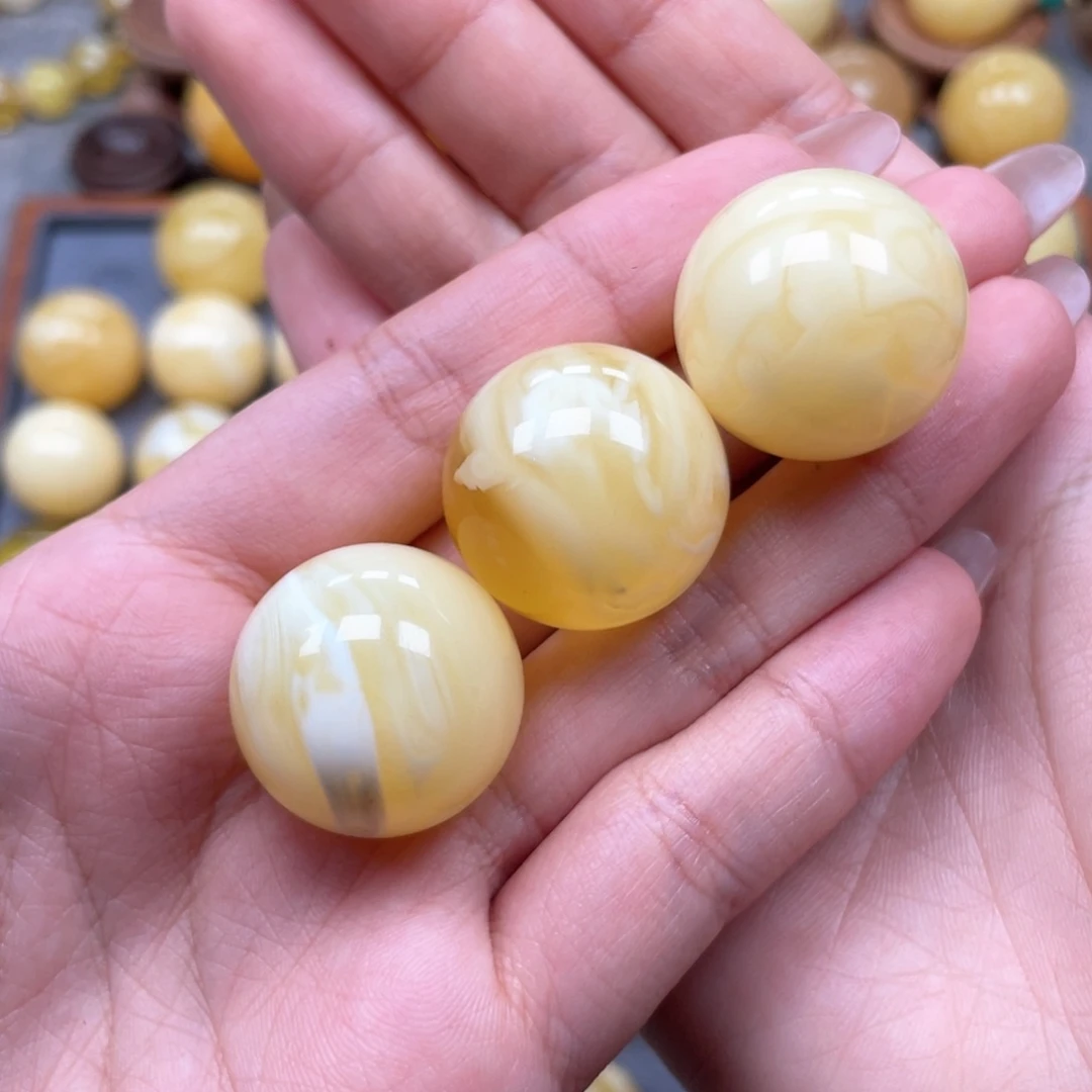 未镶嵌琥珀珠宝奇石诺**苏