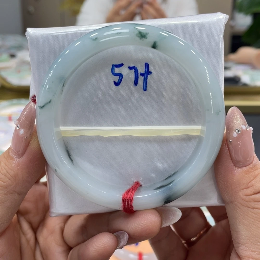 未镶嵌手镯翡翠翡翠