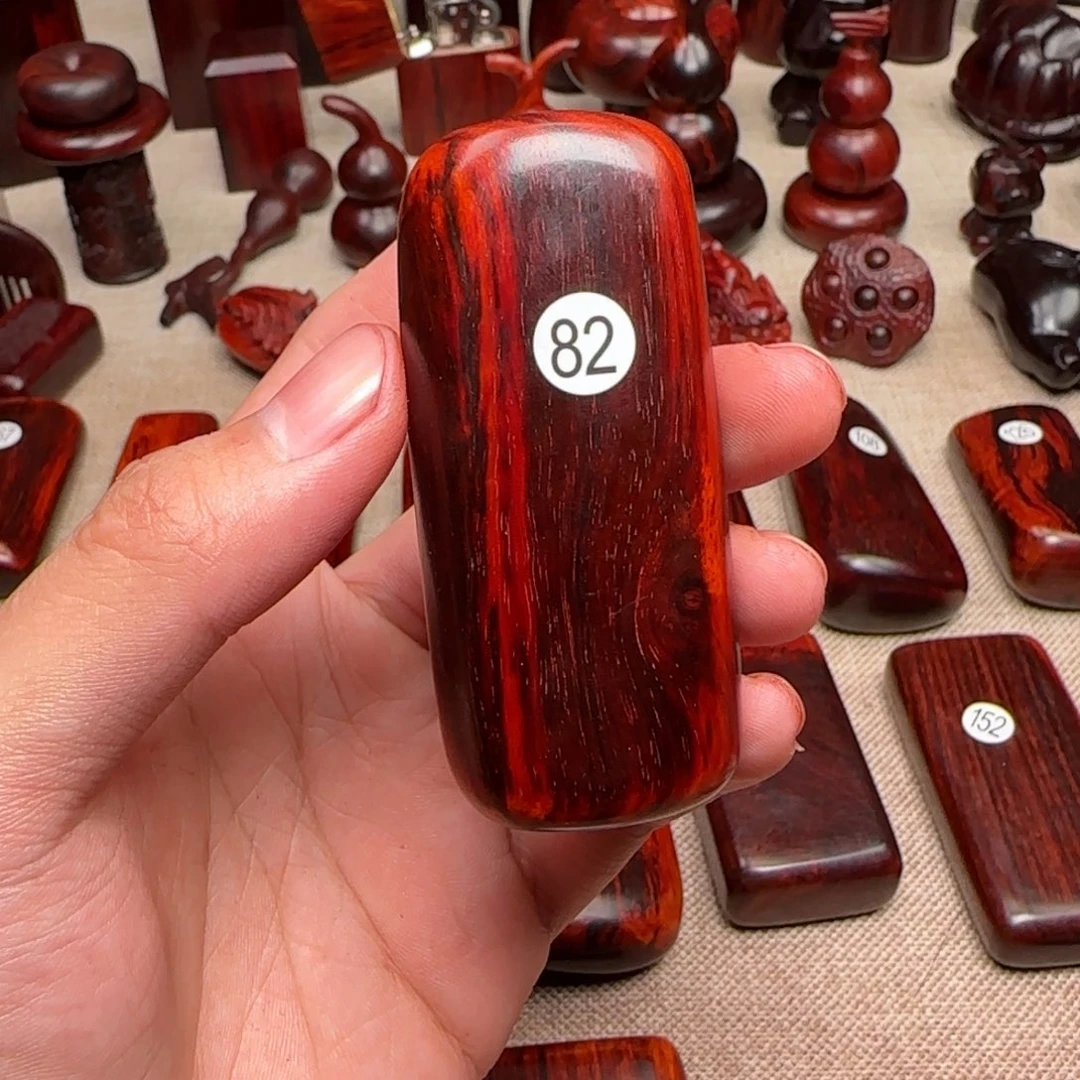 檀香紫檀（小叶紫檀）1*