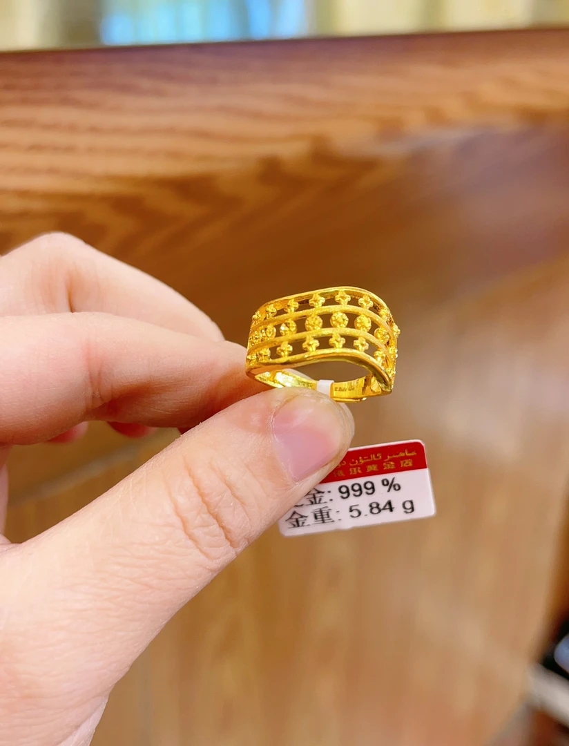 足金戒指5.84克（660/克）实心 活口