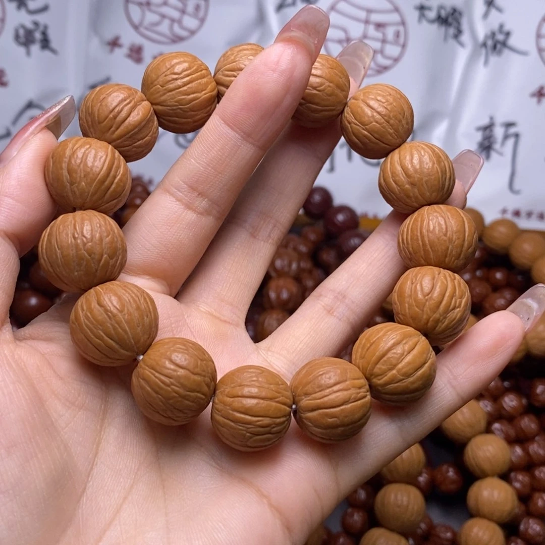 猴头核桃手串聚宝盆
