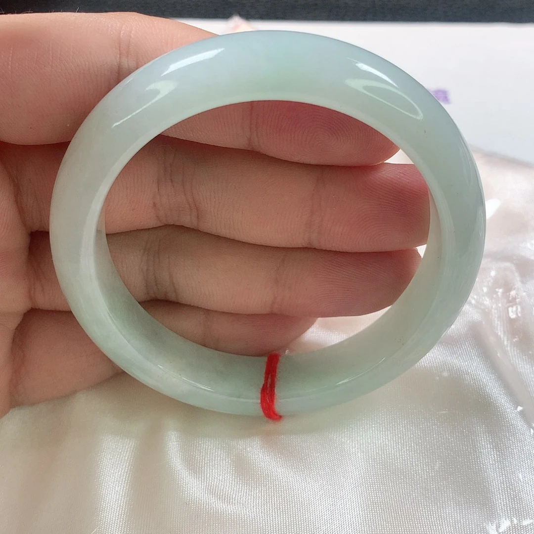 翡翠手镯未镶嵌343号