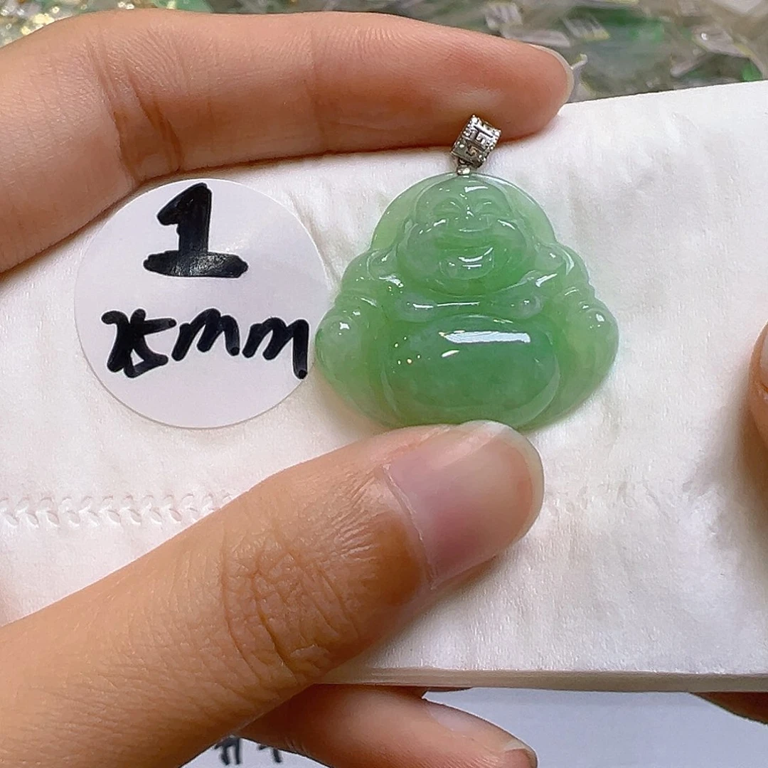 翡翠18K金镶嵌颈饰翡翠