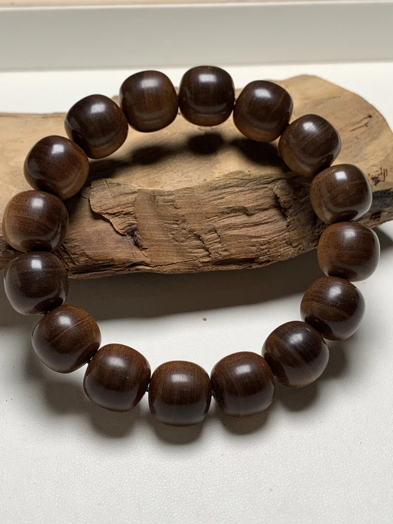 【毕业级供奉王】印度老山檀香1.3*1.4黑肉沉水