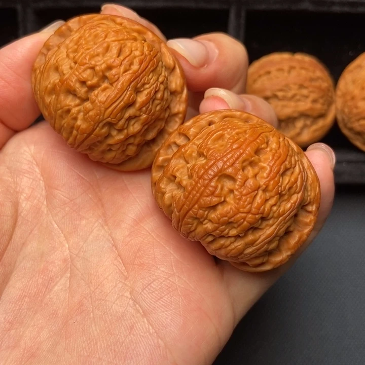 文玩核桃吊坠秦岭核桃