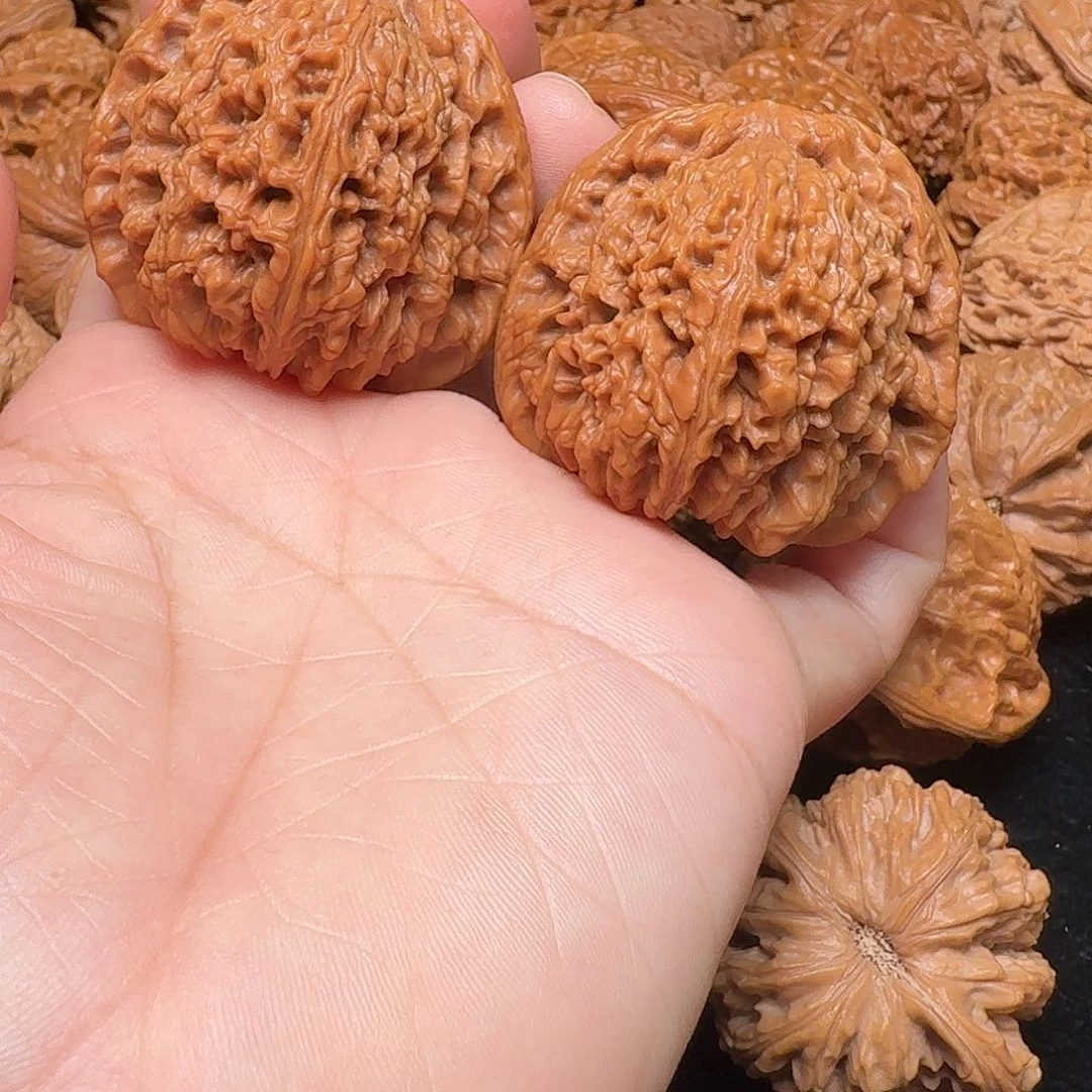 桃核吊坠南疆石，全品