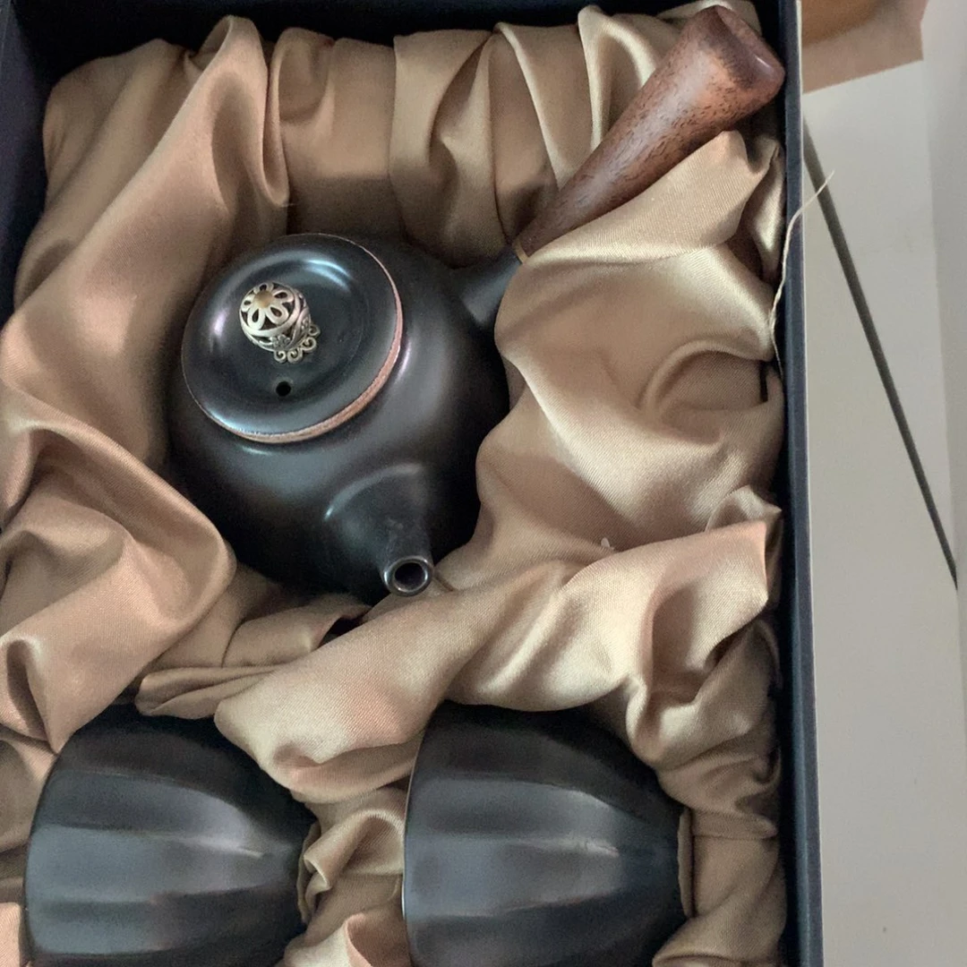 瓷器一壶两杯套盒装，灰色