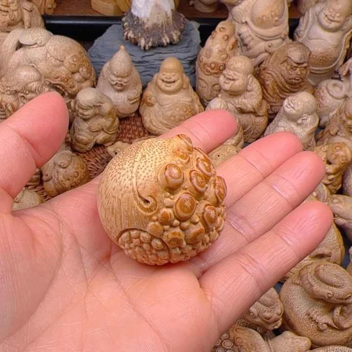 扇子一*纯手工制作蟾