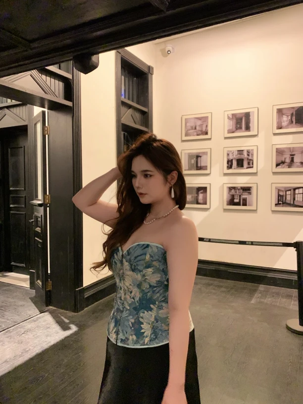 莫奈花园｜鱼骨抹胸束腰｜复古提花