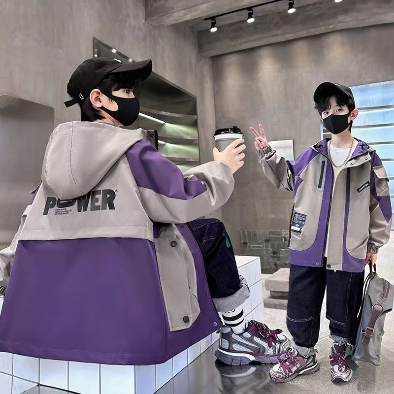 【男童春秋款外套】2025新款男孩冲锋衣风衣中大儿童炸街连帽拼接