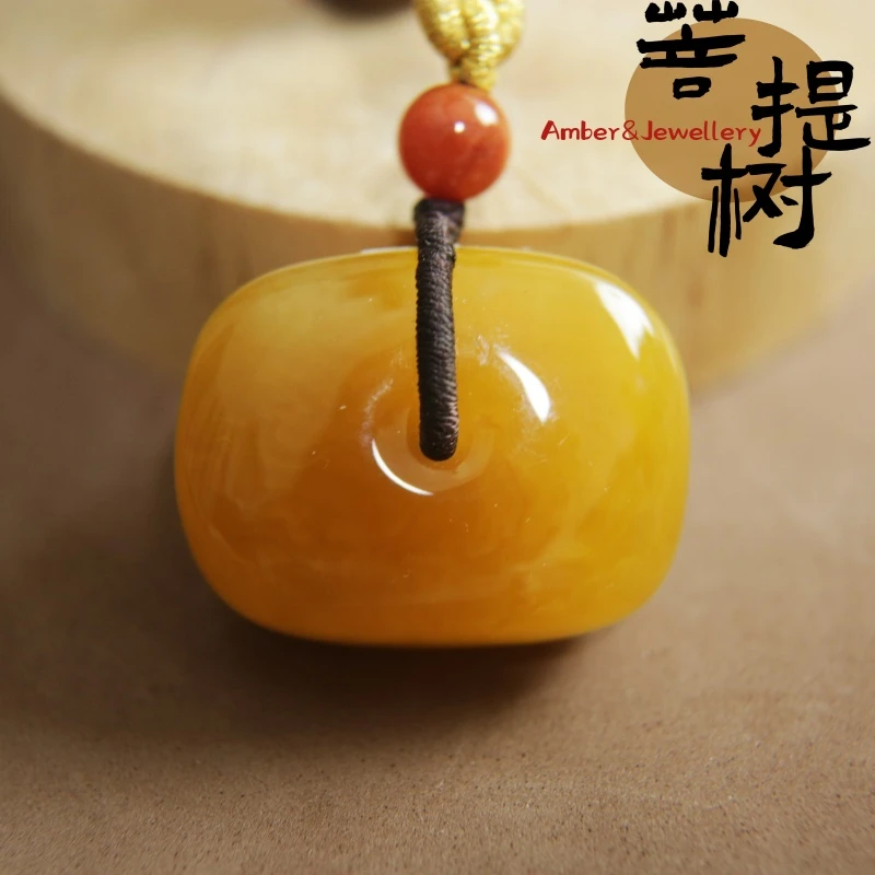 天然蜜蜡藏扣浓蜡经典时尚简单大方百搭款挂件吊坠