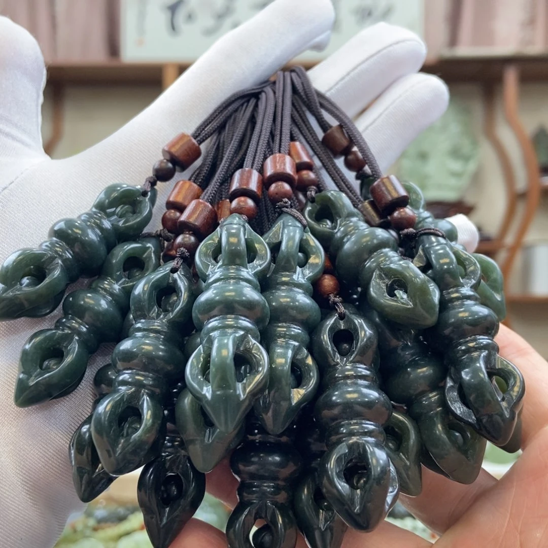 和田玉降魔杵（多样性发一件）未镶嵌