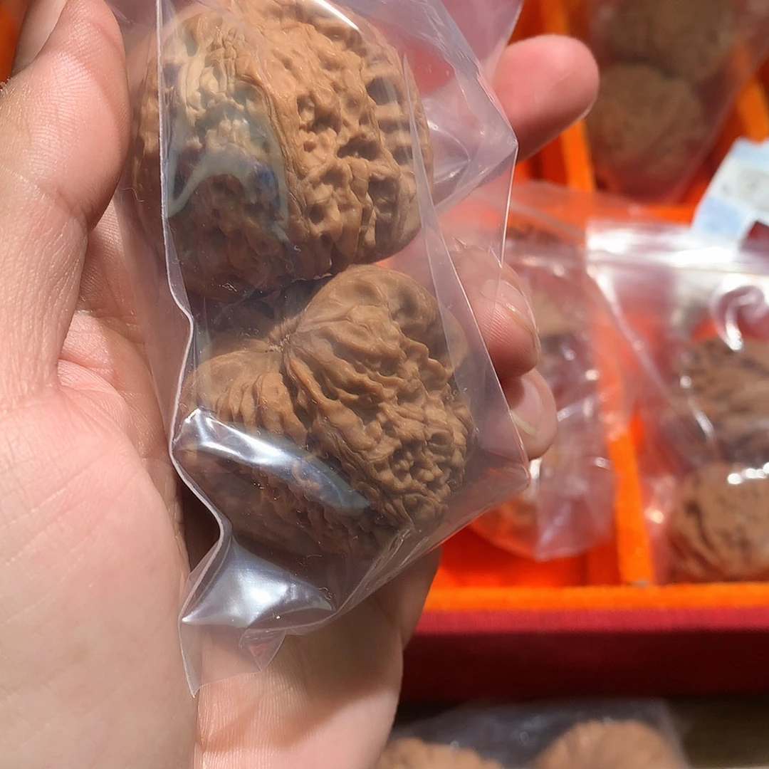 A***途文玩核桃吊坠精品文玩核桃南疆