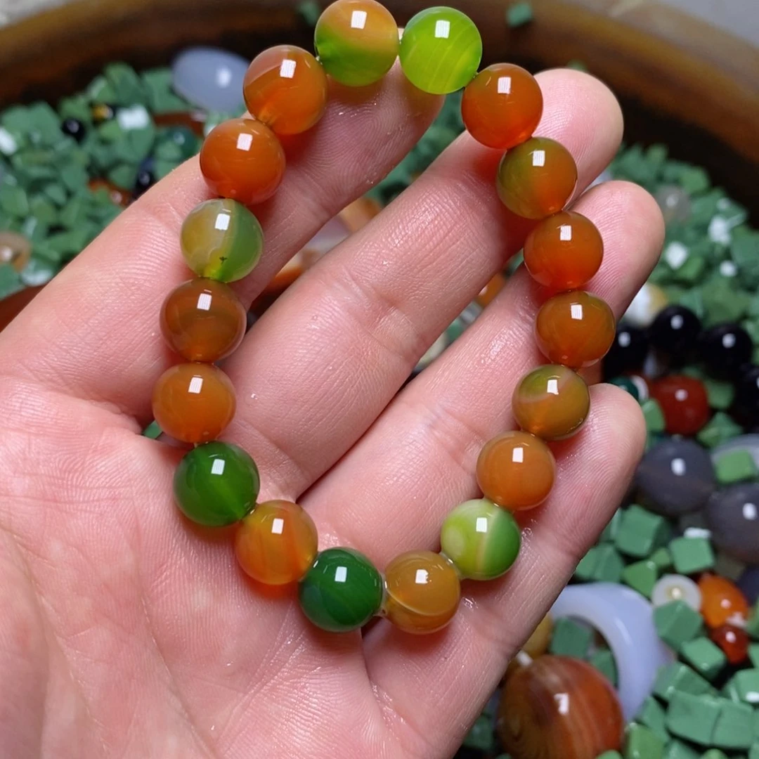 未镶嵌颈饰玛瑙/玉髓