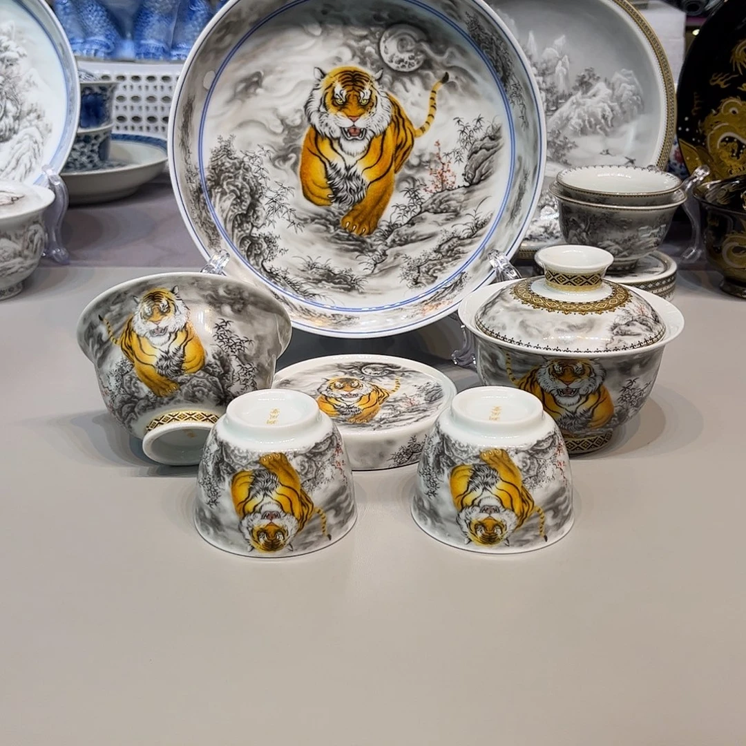 景德镇陶瓷艺术品