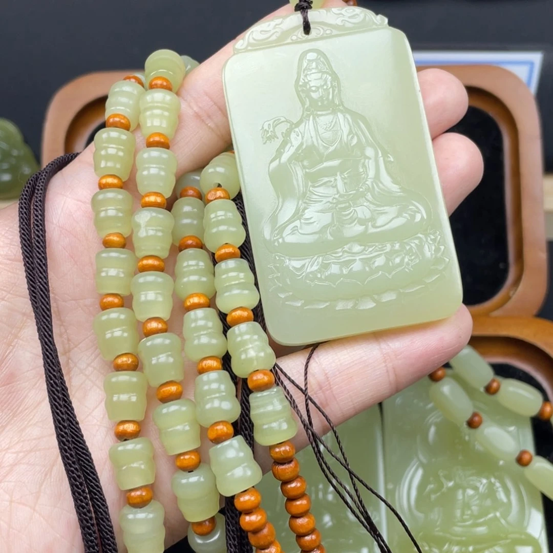 u****7新疆昆仑山料